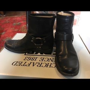 Frye Black Phillip Harness Ankle Bootie - Size 6
